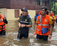 รองผู้ว่าราชการจังหวัดสุราษฎร์ธานี เร่งลงพื้นที่ช่วยเหลือประ ... พารามิเตอร์รูปภาพ 3