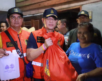 รักษาราชการแทนผู้ว่าราชการจังหวัดสุราษฎร์ธานี นำทีม ลงพื้นที ... พารามิเตอร์รูปภาพ 6