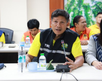 รักษาการผู้ว่าราชการจังหวัดสุราษฎร์ธานี ในฐานะผู้บัญชาการเหต ... พารามิเตอร์รูปภาพ 4
