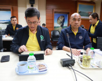 รักษาการผู้ว่าราชการจังหวัดสุราษฎร์ธานี ในฐานะผู้บัญชาการเหต ... พารามิเตอร์รูปภาพ 16
