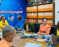 รองผู้ว่าราชการจังหวัดสุราษฎร์ธานี เป็นประธานในการประชุมคณะก ... พารามิเตอร์รูปภาพ 2