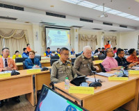 รองผู้ว่าราชการจังหวัดสุราษฎร์ธานี เป็นประธานใน การประชุมคณะ ... พารามิเตอร์รูปภาพ 2
