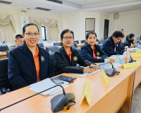 รองผู้ว่าราชการจังหวัดสุราษฎร์ธานี เป็นประธานใน การประชุมคณะ ... พารามิเตอร์รูปภาพ 4