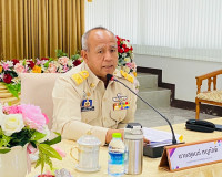 รองผู้ว่าราชการจังหวัดสุราษฎร์ธานี เป็นประธานการประชุมสรรหาผ ... พารามิเตอร์รูปภาพ 1