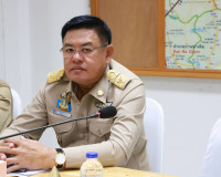 พระบาทสมเด็จพระเจ้าอยู่หัว ทรงห่วงใยราษฎรที่ประสบอุทกภัย ในโ ... พารามิเตอร์รูปภาพ 24