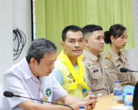 พระบาทสมเด็จพระเจ้าอยู่หัว ทรงห่วงใยราษฎรที่ประสบอุทกภัย ในโ ... พารามิเตอร์รูปภาพ 27