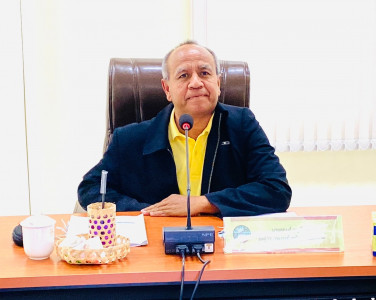 รองผู้ว่าราชการจังหวัดสุราษฎร์ธานี เป็นประธานการประชุมคณะกรร ... พารามิเตอร์รูปภาพ 1