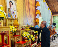 รองผู้ว่าราชการจังหวัดสุราษฎร์ธานี เป็นประธานในพิธีเจริญพระพ ... พารามิเตอร์รูปภาพ 1