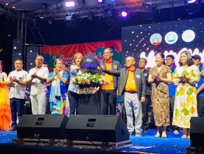 รองผู้ว่าราชการจังหวัดสุราษฎร์ธานี ประธานวนพิธีเปิดโครงการกิ ... พารามิเตอร์รูปภาพ 1