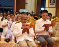 รองผู้ว่าราชการจังหวัดสุราษฎร์ธานี เป็นประธานในพิธีสวดมนต์ข้ ... พารามิเตอร์รูปภาพ 15