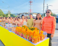 รองผู้ว่าราชการจังหวัดสุราษฎร์ธานี พร้อมด้วย นางพรรณทิพย์ เจ ... พารามิเตอร์รูปภาพ 7