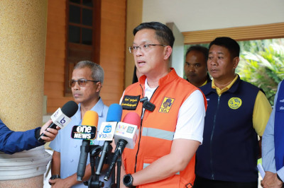 ผู้ว่าฯ สุราษฎร์ธานี เยี่ยมให้กำลังใจและอำนวยความสะดวกผู้ประ ... พารามิเตอร์รูปภาพ 1