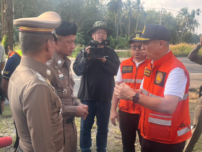 รองผู้ว่าราชการจังหวัดสุราษฎร์ธานี ลงพื้นที่ตรวจสอบจุดเกิดอุ ... พารามิเตอร์รูปภาพ 1