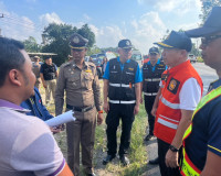 รองผู้ว่าราชการจังหวัดสุราษฎร์ธานี ลงพื้นที่ตรวจสอบจุดเกิดอุ ... พารามิเตอร์รูปภาพ 3
