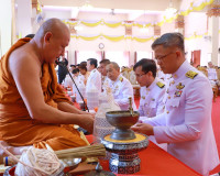 ผู้ว่าฯ สุราษฎร์ธานี เป็นประธานพิธีเจริญพระพุทธมนต์ถวายพระพร ... พารามิเตอร์รูปภาพ 9