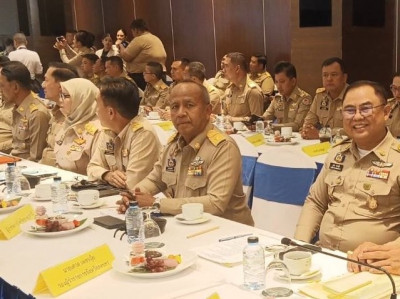 รองผู้ว่าราชการจังหวัดสุราษฎร์ธานี ร่วมประชุมตรวจติดตามการดำ ... พารามิเตอร์รูปภาพ 1