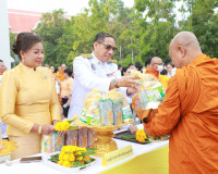 จังหวัดสุราษฎร์ธานีจัดพิธีเฉลิมพระเกียรติพระบาทสมเด็จพระเจ้า ... พารามิเตอร์รูปภาพ 6