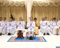 จังหวัดสุราษฎร์ธานีจัดพิธีเฉลิมพระเกียรติพระบาทสมเด็จพระเจ้า ... พารามิเตอร์รูปภาพ 12