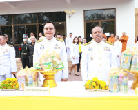 จังหวัดสุราษฎร์ธานีจัดพิธีเฉลิมพระเกียรติพระบาทสมเด็จพระเจ้า ... พารามิเตอร์รูปภาพ 16