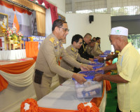 จังหวัดสุราษฎร์ธานี จัดพิธีเชิญสิ่งของพระราชทานสมเด็จพระเจ้า ... พารามิเตอร์รูปภาพ 14