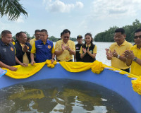 รองผู้ว่าราชการจังหวัดฯ ร่วมพิธีปล่อยพันธุ์สัตว์น้ำโครงการเพ ... พารามิเตอร์รูปภาพ 16