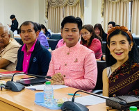 รองผู้ว่าราชการจังหวัดสุราษฎร์ธานี เป็นประธานการประชุมคณะกรร ... พารามิเตอร์รูปภาพ 8