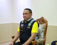 ผู้ว่าฯ จังหวัดสุราษฎร์ธานี ให้การต้อนรับผู้บัญชาการทัพเรือภ ... พารามิเตอร์รูปภาพ 9