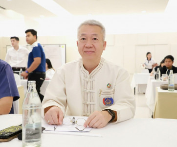 รองผู้ว่าราชการจังหวัดสุราษฎร์ธานี ร่วมเป็นคณะกรรมการตัดสิน  ... พารามิเตอร์รูปภาพ 1