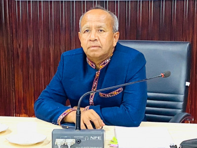 รองผู้ว่าราชการจังหวัดสุราษฎร์ธานี เป็นประธานการประชุมคณะกรร ... พารามิเตอร์รูปภาพ 1