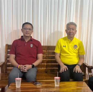 รองผู้ว่าราชการจังหวัดสุราษฎร์ธานี ปฏิบัติงานประจำร้านนาวากา ... พารามิเตอร์รูปภาพ 1