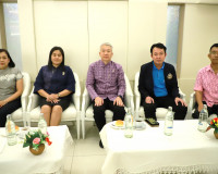 รองผู้ว่าฯ สุราษฎร์ธานี เปิดโครงการส่งเสริมการจัดตั้งศูนย์สุ ... พารามิเตอร์รูปภาพ 1
