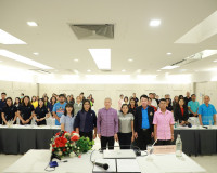 รองผู้ว่าฯ สุราษฎร์ธานี เปิดโครงการส่งเสริมการจัดตั้งศูนย์สุ ... พารามิเตอร์รูปภาพ 18