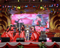 จังหวัดสุราษฎร์ธานี จัดประกวดร้องเพลงไทยลูกทุ่งท้องที่ และท้ ... พารามิเตอร์รูปภาพ 9