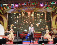 จังหวัดสุราษฎร์ธานี จัดประกวดร้องเพลงไทยลูกทุ่งท้องที่ และท้ ... พารามิเตอร์รูปภาพ 11
