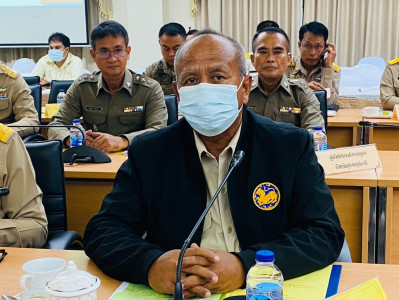 รองผู้ว่าราชการจังหวัดสุราษฎร์ธานี เข้าร่วมประชุมกับคณะกรรมา ... พารามิเตอร์รูปภาพ 1