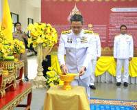 จังหวัดสุราษฎร์ธานีจัดพิธีมอบปฏิทินหลวงพุทธศักราช 2568 พระรา ... พารามิเตอร์รูปภาพ 5