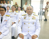 จังหวัดสุราษฎร์ธานีจัดพิธีมอบปฏิทินหลวงพุทธศักราช 2568 พระรา ... พารามิเตอร์รูปภาพ 8