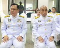 จังหวัดสุราษฎร์ธานีจัดพิธีมอบปฏิทินหลวงพุทธศักราช 2568 พระรา ... พารามิเตอร์รูปภาพ 9