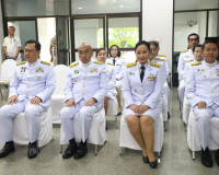 จังหวัดสุราษฎร์ธานีจัดพิธีมอบปฏิทินหลวงพุทธศักราช 2568 พระรา ... พารามิเตอร์รูปภาพ 10