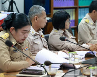 รองผู้ว่าราชการจังหวัดสุราษฎร์ธานี เป็นประธานในการประชุมคณะก ... พารามิเตอร์รูปภาพ 4