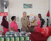 รองผู้ว่าราชการจังหวัดสุราษฎร์ธานี เป็นประธานเปิดงานรณรงค์สร ... พารามิเตอร์รูปภาพ 16
