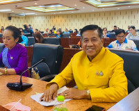 รองผู้ว่าราชการจังหวัดสุราษฎร์ธานี เป็นประธานการประชุมคณะกรร ... พารามิเตอร์รูปภาพ 12