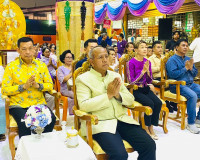 รองผู้ว่าราชการจังหวัดสุราษฎร์ธานี เป็นประธานในพิธีเปิดงานสร ... พารามิเตอร์รูปภาพ 5