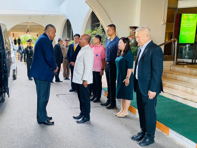 รองผู้ว่าราชการจังหวัดสุราษฎร์ธานี กล่าวต้อนรับ และร่วมงานเล ... พารามิเตอร์รูปภาพ 1