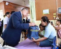นายพลากร สุวรรณรัฐ องคมนตรี เป็นประธานในการประชุมตรวจเยี่ยมโ ... พารามิเตอร์รูปภาพ 9