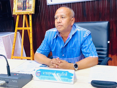 รองผู้ว่าราชการจังหวัดสุราษฎร์ธานี เป็นประธานการประชุมโครงกา ... พารามิเตอร์รูปภาพ 1