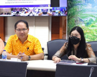 รองผู้ว่าราชการจังหวัดสุราษฎร์ธานี พร้อมด้วยหัวหน้าส่วนราชกา ... พารามิเตอร์รูปภาพ 9