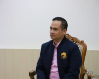 รองผู้ว่าราชการจังหวัดสุราษฎร์ธานี ให้การต้อนรับนางสาวชุติมา ... พารามิเตอร์รูปภาพ 3