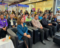 รองผู้ว่าราชการจังหวัดฯ เป็นประธาน เปิดงาน เทศกาลหอยนางรม สิ ... พารามิเตอร์รูปภาพ 2
