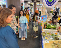 รองผู้ว่าราชการจังหวัดฯ เป็นประธาน เปิดงาน เทศกาลหอยนางรม สิ ... พารามิเตอร์รูปภาพ 12